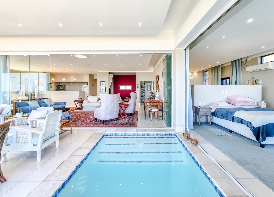 11 Bedroom Property for Sale in Bakoven Western Cape